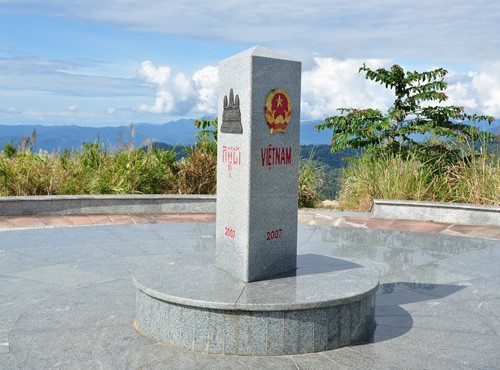 Top 10 địa điểm du lịch nổi tiếng của Tây Nguyên Top 10 địa điểm du lịch nổi tiếng của Tây Nguyên