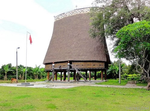 Top 10 địa điểm du lịch nổi tiếng của Tây Nguyên Top 10 địa điểm du lịch nổi tiếng của Tây Nguyên