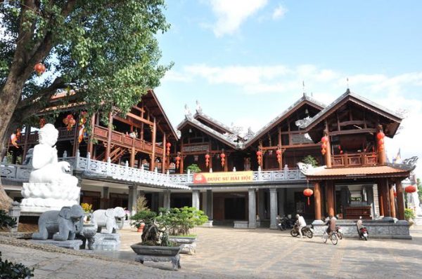 Chùa Sắc Tứ Khải Đoan